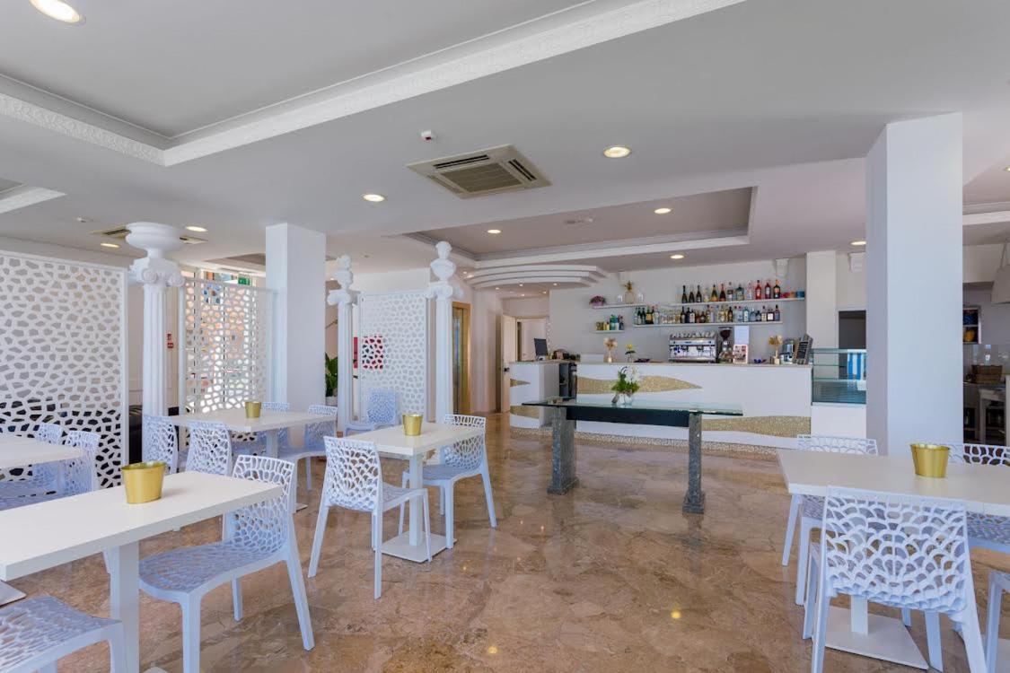 Miami Suite Hotel Bellaria-Igea Marina Exterior photo